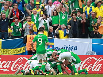 Ireland impress, but forced to...